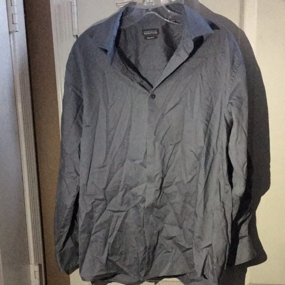 FINAL MARKDOWN Kenneth Cole Reaction men’s shirt 16 1/2 32/33